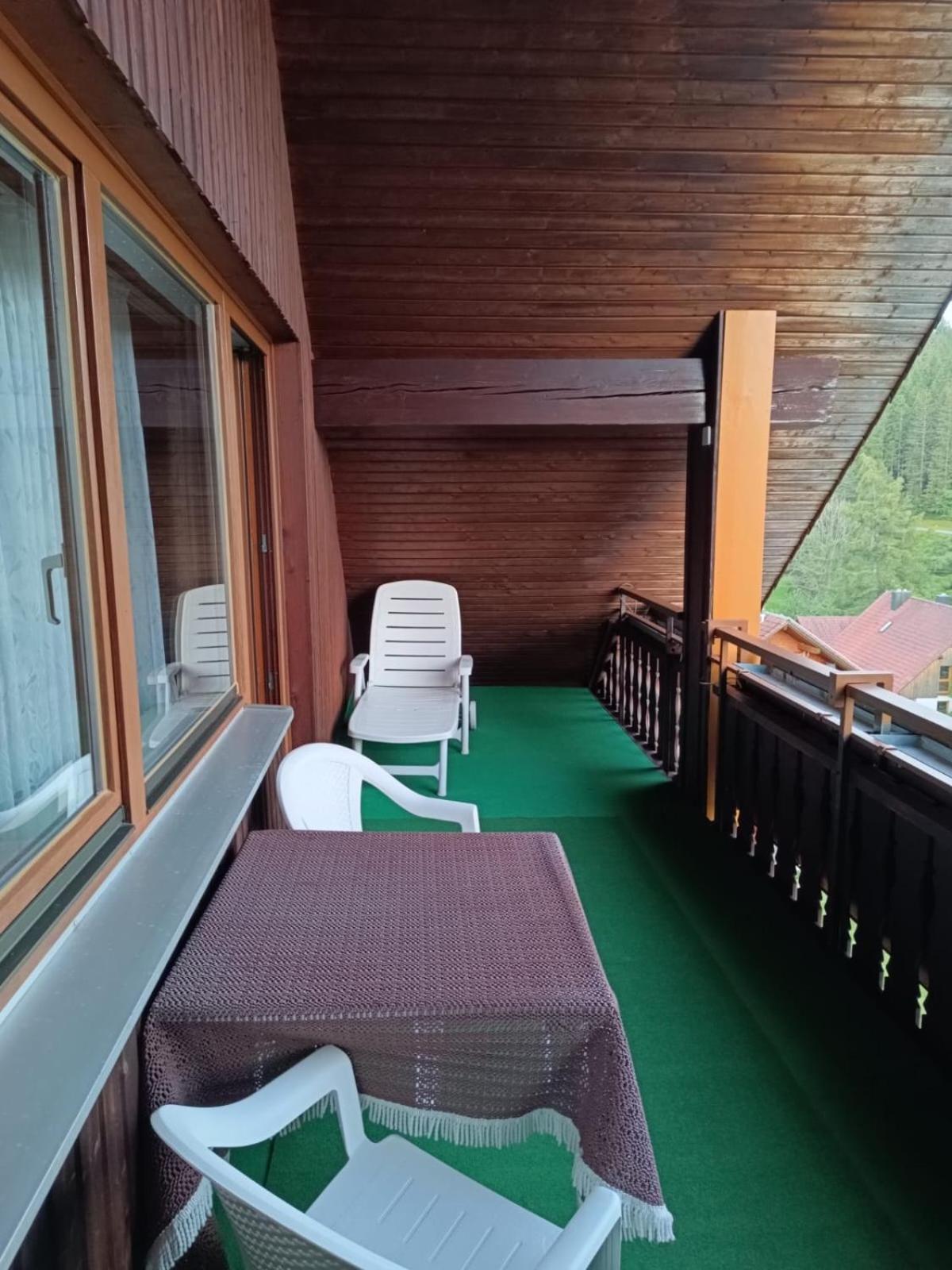 Auerhahn Bed And Breakfast - Black Forest - Waldhotel Eisenbach  Exterior foto